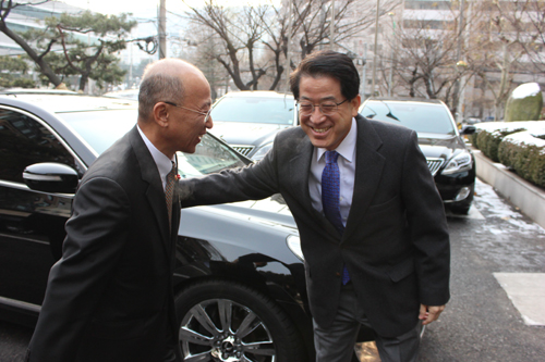 "시장형실거래가, 결정대로 내년 2월 재시행"
