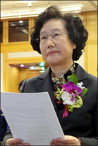 "간호단독법 마무리 못해 아쉽지만 재임 욕심 없어"