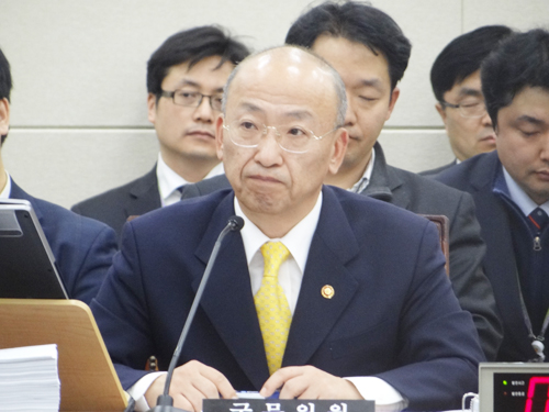 정부, 법인약국 속도조절…법률안은 연내 국회제출