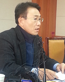 "의사협회, 전공의까지 진료거부 선동 유감"