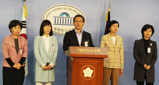의료인 폭행방지법 국회통과 힘 싣는 의료계