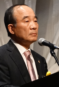 노환규 전 회장 불신임 동의서 법적효력 논란