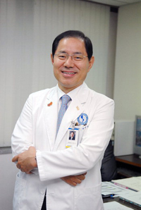 유희석 아주대 의료원장, JW중외 박애상 수상