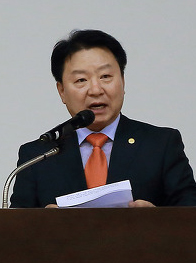 양명모 회장 "약무보조원제 도입 논의하자"