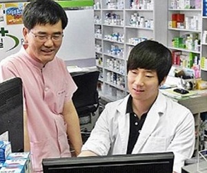 약국협업체 "예비약사 잡아라"…강연·포럼 잇따라