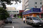 삼성·NMC 주변약국, 직원 해고…텅빈약국 나홀로
