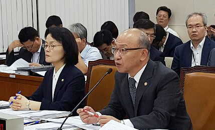 문형표 장관 "메르스 피해 약국도 추경통해 지원"
