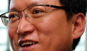 광명약품 34살 CEO, 17년연속 두자릿수 성장 비결은?