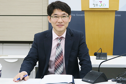 강연·자문료 근거 마련…의사당 연 '300만원' 상한