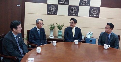 이경희 마퇴본부 이사장, 대한약사회에 협력요청