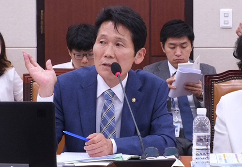 건보 부과체계 개편 재시동…정의당, 첫 법률안 발의