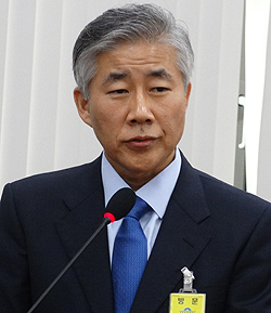 백선하 "고 백남기 씨 '병사' 사망진단서에 오류 없다"