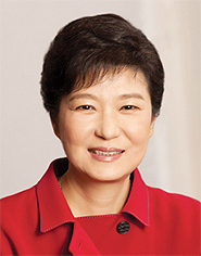 대통령 "바이오신약 등 국가전략 프로젝트 집중 지원"