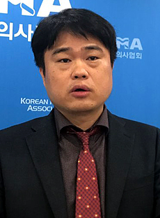 소청과 "달빛어린이병원, 눈먼 돈 빼먹는 사업"