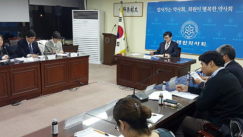 손의동 약학회장 "국제적 학회 도약에 일조"