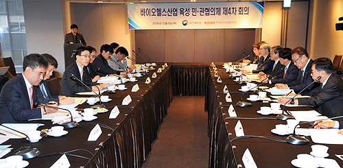 복지부 "2016년 보건산업 수출, 100억 달러 근접"