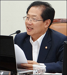 노인정액제 개선법 또 발의…"진료비 부담완화 도움"