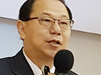 개국약사, 앉아 일하는 택시기사 앞 당뇨약 교육