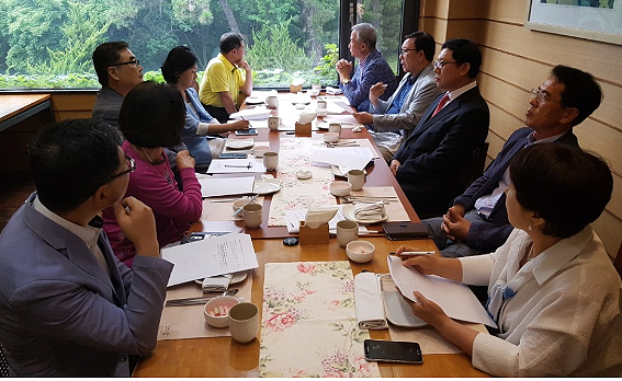 경기도약 감사·의장단·자문위원 "조 회장 용퇴해야"