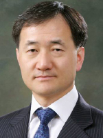 박 장관 "모든 국민이 의료비 걱정에서 벗어나도록"