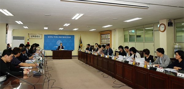 약사회, FIP 여세 몰아 성분명처방 제도화 특위 구성