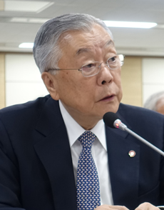 성상철 "대형병원 경증환자 본인부담 대폭 높여야"