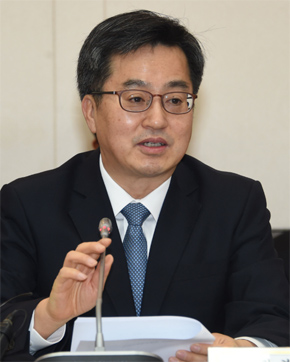 카드수수료·임대료 부담 완화 대책 1월 중 줄줄이 발표