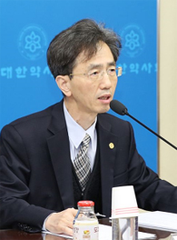 2030년 약사 1만명 부족?…약대정원 증원주장 차단