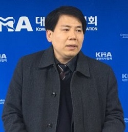 의료계, 정부 의사 평균월급 공표에 반발…"통계 오류"