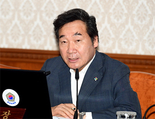이낙연 총리 "주 52시간 근무, 6개월 단속·처벌 유예"