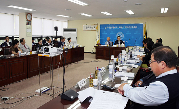 선관위, 최광훈·함삼균 후보단일화 설문 사전심의