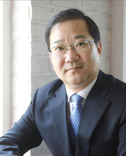 김대업의 두 가지 코드…매관매직·보복성 회무 종식
