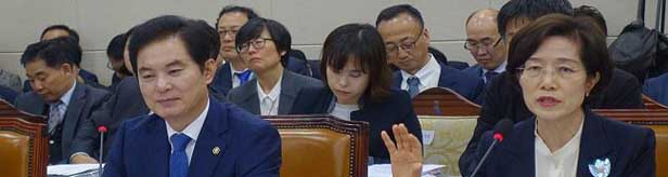 "제네릭 난립 근본대책 마련"...약물 안전관리 집중