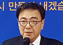 박근희 "3년을 기다려왔다"…서울약사회장 재도전