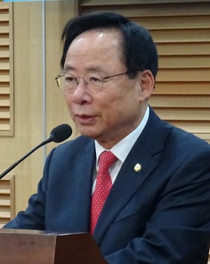 이주영 국회부의장 "제약바이오산업 분위기 띄우자"