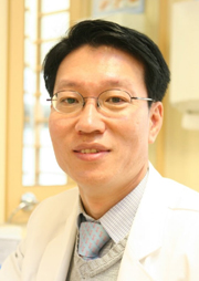 초대 이대서울병원장에 편욱범 교수 