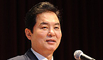 첫 개국약사 출신 류영진 식약처장의 공직 20개월