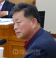 국회서 '의사 진료거부권 신설' 추진…논란 예고