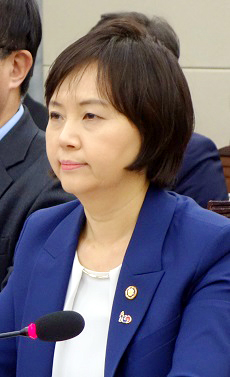 이 처장, 첫 업무보고서 "불합리 제도 원점 개선"