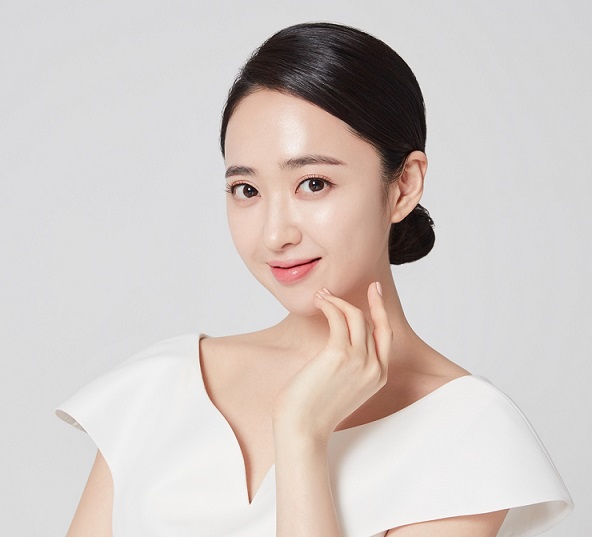 휴온스 '이너셋 허니부쉬' 전속모델에 배우 김민정