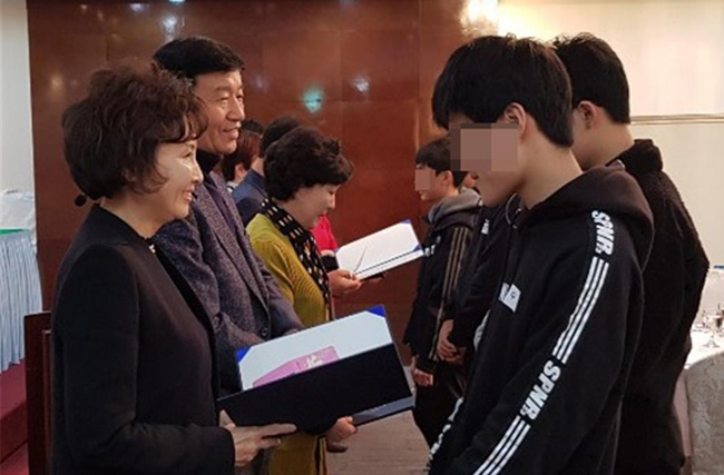 양천구약, 양육시설 아동 12명에 자립 장학금 전달