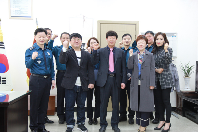 양천구약, 경찰 자녀 5명에 장학금 전달