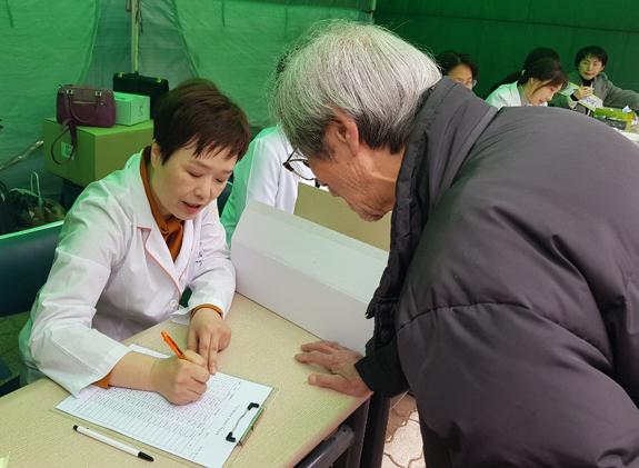 양천구약, 복지관 어르신에 구충제 무료투약 봉사