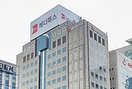 메디톡스 최고경영자, 스톡옵션 명의신탁 의혹 
