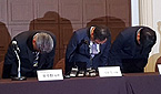 이웅열 회장 뚝심에서 골칫덩이로 전락한 '인보사'