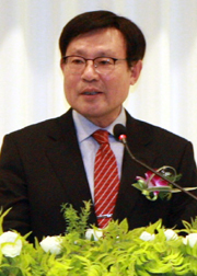 중앙약대 부산동문회장에 배성진 회장 연임