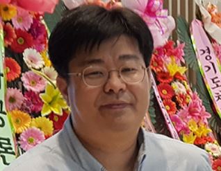 '알쓸신잡' 정재승 KIST 교수가 본 약국의 미래