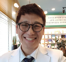 "처방 대신 한방·건기식...차별화된 복약상담이 해답"