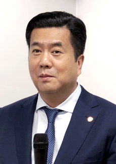 강청희 이사, 재정소위서 "불안요인 예측해야" 발언
