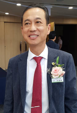 "당선 되자마자 연수교육 준비...성공적이라 뿌듯"
